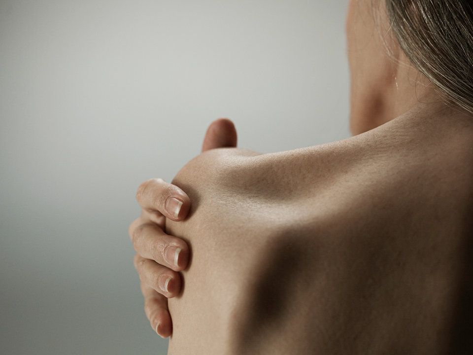 Shoulder joint injection and suprascapular nerve rhizotomy for chronic shoulder pain